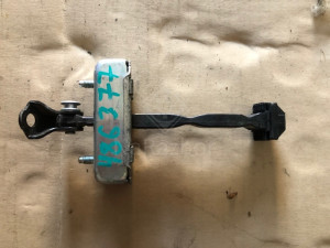  Ограничитель двери задней левой RL LEXUS IS250/350 06-12