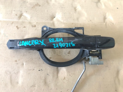  Ручка двери RR задней правой MITSUBISHI LANCER X 10 07-15