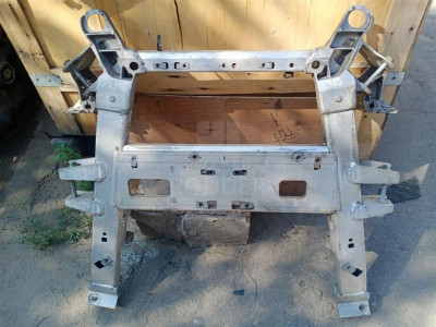 22930309 Подрамник передний AWD