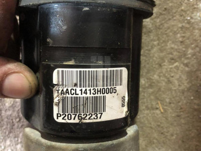 84550217 Полуось передняя левая