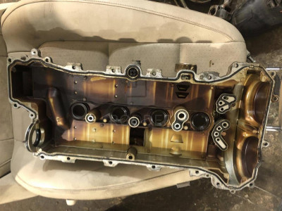 25201395 Крышка клапанная