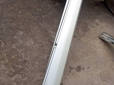 22792736 Накладка порога внешняя правая