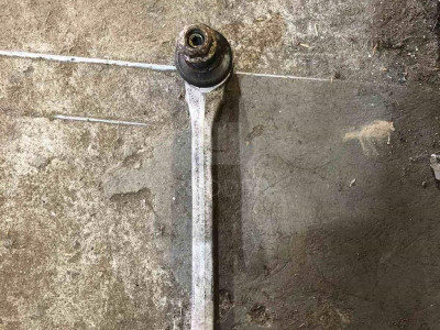 23462011 Рычаг передний нижний правый задний