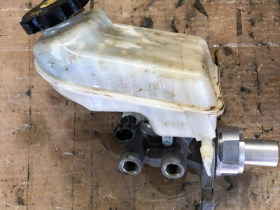 22909761 Главный тормозной цилиндр