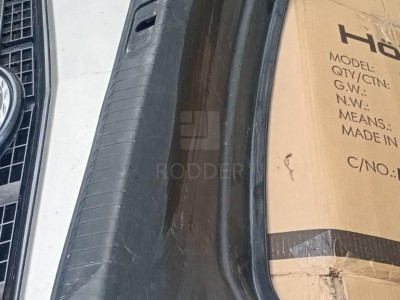 22946238 Накладка задней панели облицовочная