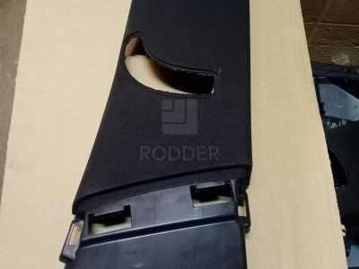 22953448 Обшивка стойки средней правой ВЕРХ (ЧЁРНЫЙ)