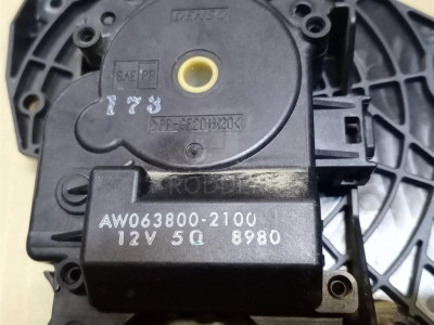 22799397 Моторчик привода заслонок отопителя