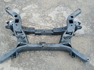 20765212 Подрамник задний