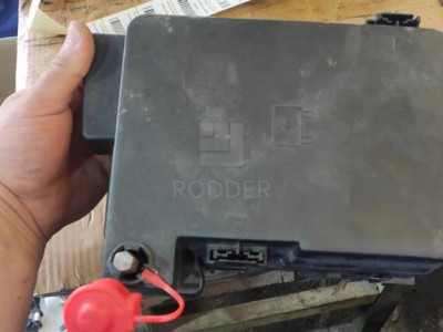 84080470 Блок предохранителей