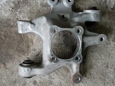 23337211 Цапфа задняя левая