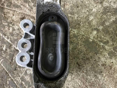 22774206 Подушка двигателя правая