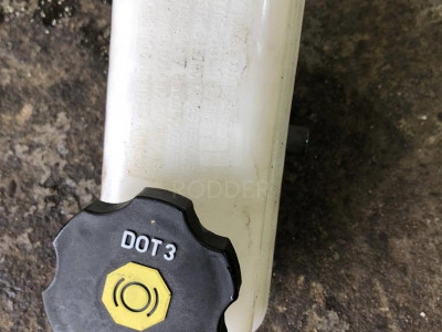 25933427 Бачок главного тормозного цилиндра