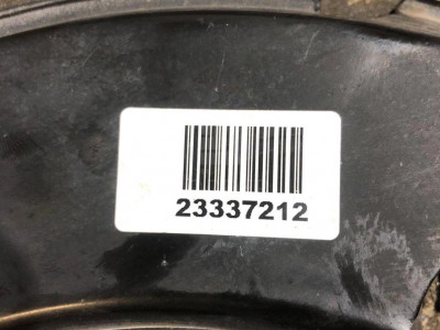 20933372 Кожух тормозного диска левый